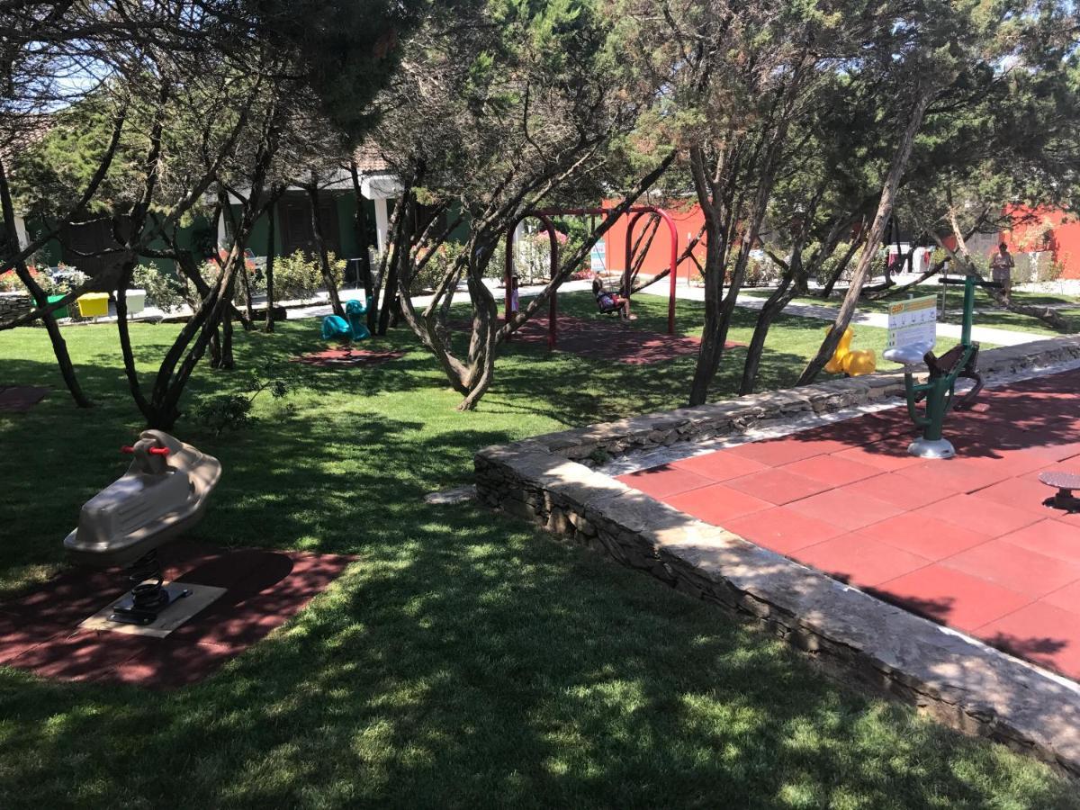 Club Esse Sporting Hotel Стинтино Екстериор снимка