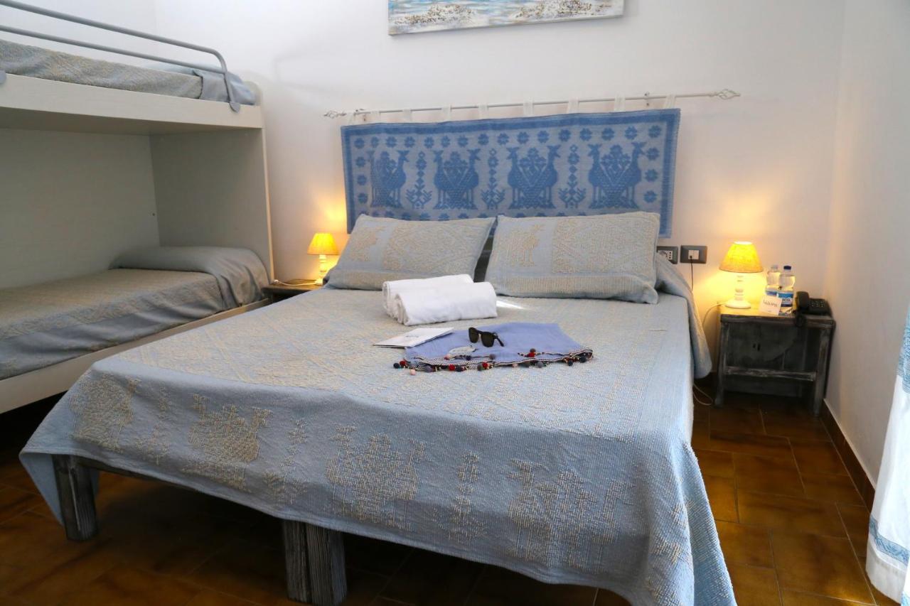 Club Esse Sporting Hotel Стинтино Екстериор снимка