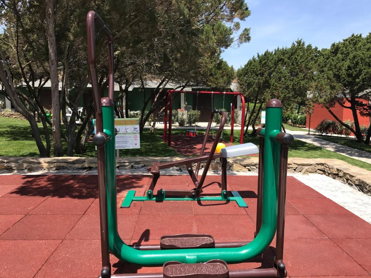 Club Esse Sporting Hotel Стинтино Екстериор снимка
